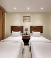 Номер Standard с 2 комнатами с видом на город двуспальная кровать