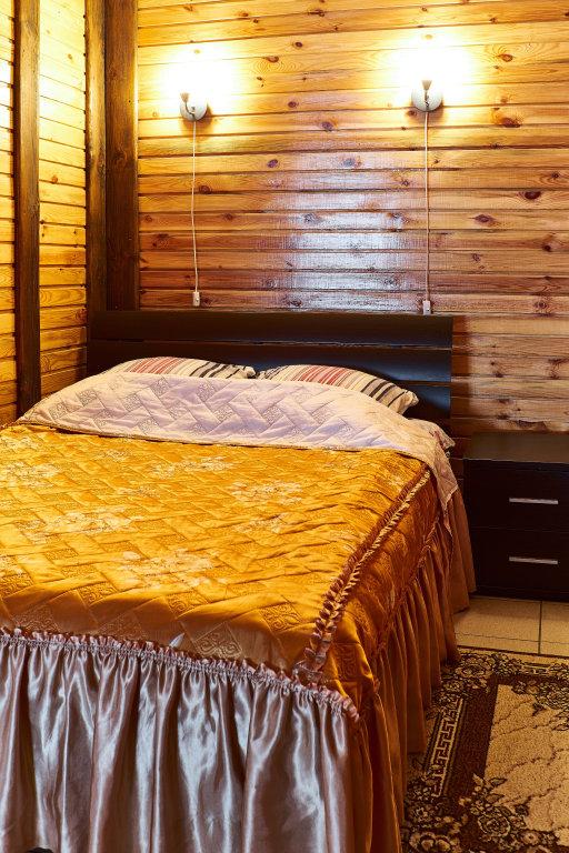 Двухместный люкс Premium с балконом двуспальная кровать
