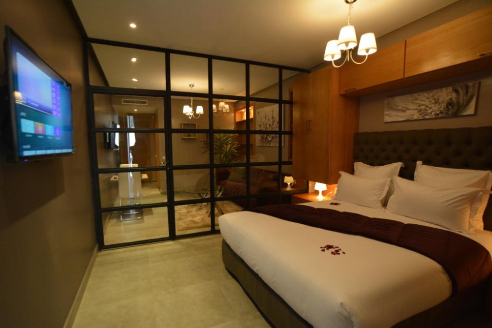 Двухместный люкс c 1 комнатой с балконом двуспальная кровать