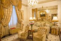 Двухместный люкс Presidential Giuseppe Verdi двуспальная кровать