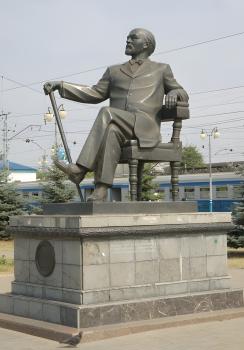 Памятник Савве Мамонтову в Сергиевом Посаде	