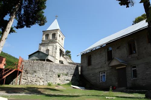 Команский монастырь