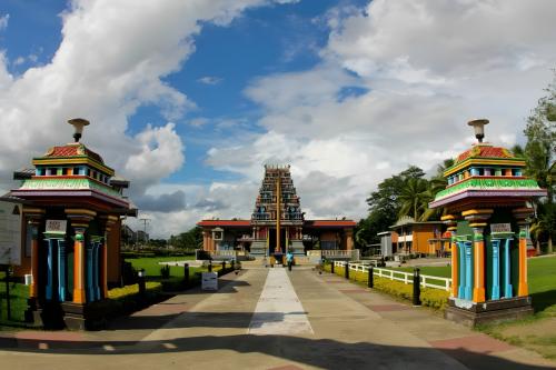 Храм Шри-Шива-Субрамания
