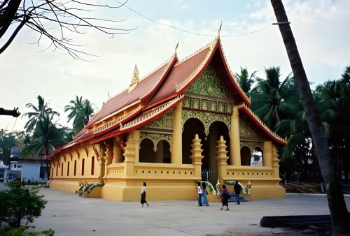Буддистский монастырь Ват Онг Теу Махавихан