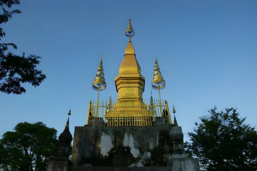 Храм Ват Чом Си