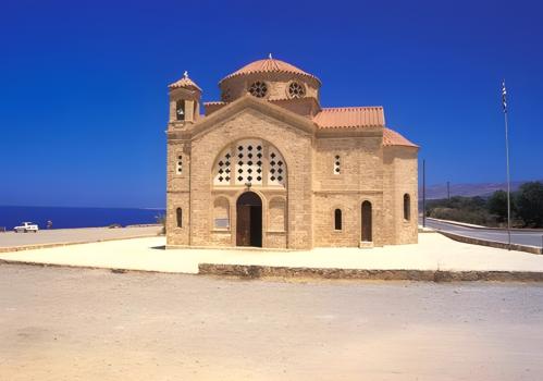Церковь Агиос Георгиос на мысе Дрепано